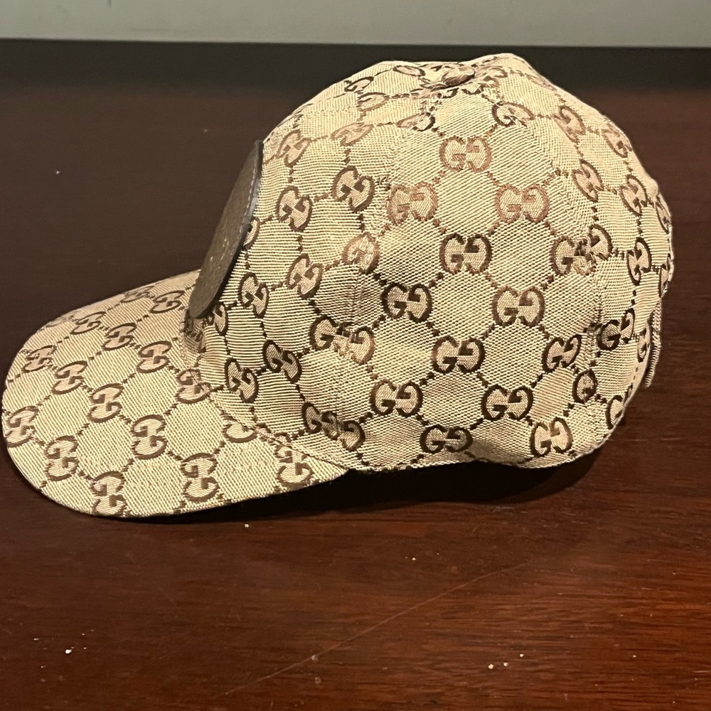 Gucci GG Canvas Monogram Baseball Hat size Small - Picture 2 of 11
